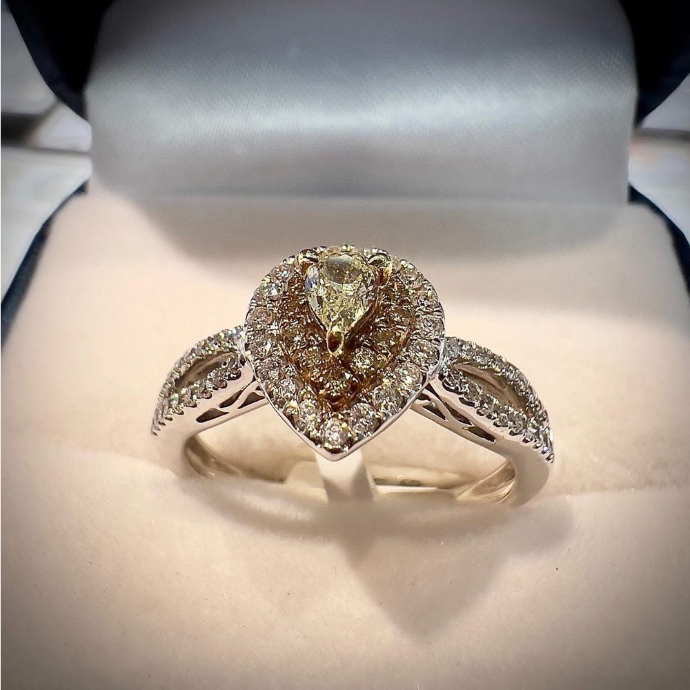 Elegant Gold and Silver Teardrop Ring